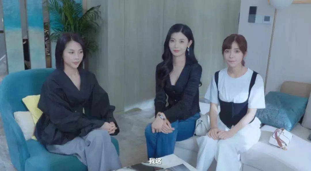 国产恋爱模拟游戏_真人互动游戏评价_游戏新闻 美女