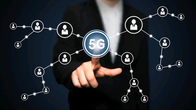 网络改变生活有什么应用_5G万物互联智慧城市_5G技术革新