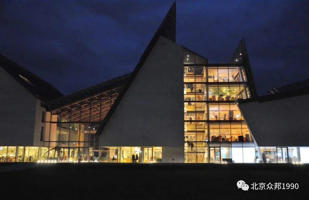 锥体上滚的实际应用_锥体上滚的实验现象_椎体上滚生活应用