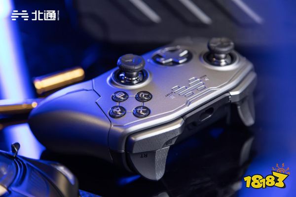 东方英雄神话《黑神话悟空》,用北通宙斯Pro游戏手柄成就斗战胜佛!