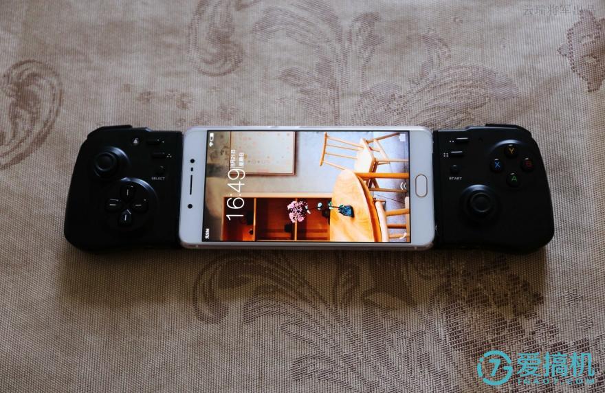 手机游戏手柄推荐_HandJoy nPro游戏手柄_手柄格斗