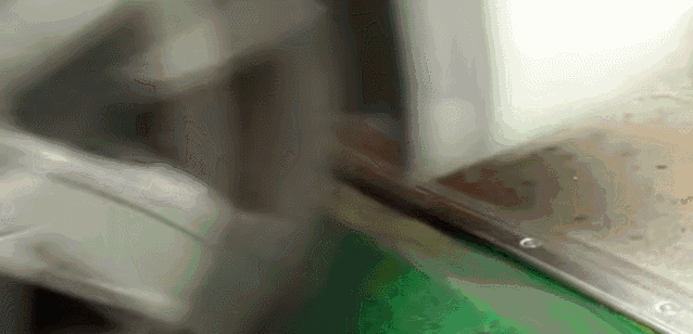 非牛顿流体液体减速带_液体减速带应用_非牛顿流体生活应用