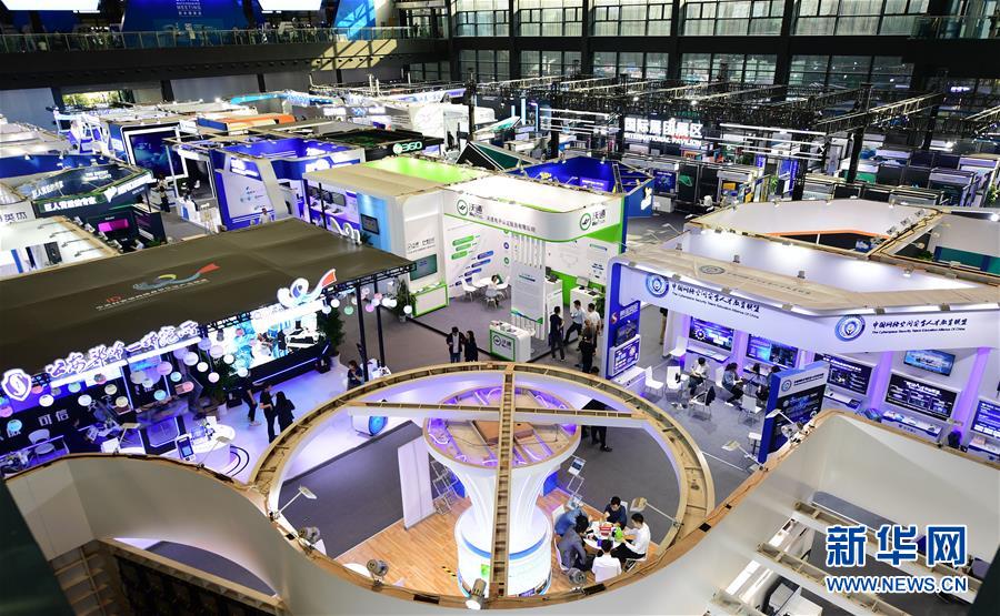 人工智能养猪技术_5G技术应用乌镇互联网之光博览会_生活黑科技应用