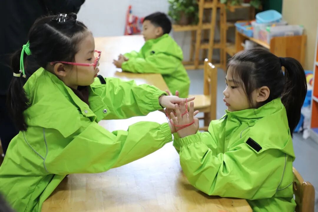 脸谱创作品文化_幼儿园传统游戏活动_大班民间游戏专题