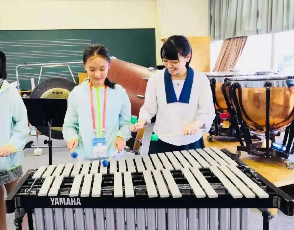 上屋抽梯 计谋 商业 运用 案例_三十六计生活应用实例_上屋抽梯 计谋 应用 案例