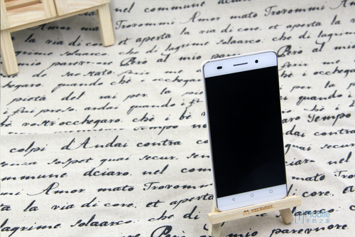 华为荣耀畅玩4C 移动版 959元_华为荣耀畅玩4C 64位处理器_荣耀4c 内存不足