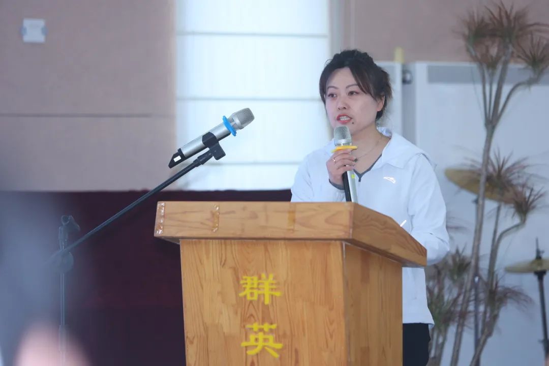 幼儿园高质量发展交流会_小班游戏专题小结_群英幼儿园自主游戏观摩