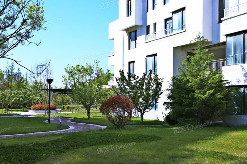 莱山一中附近房源_烟台莱山新盘加推_烟台开发区新盘首开