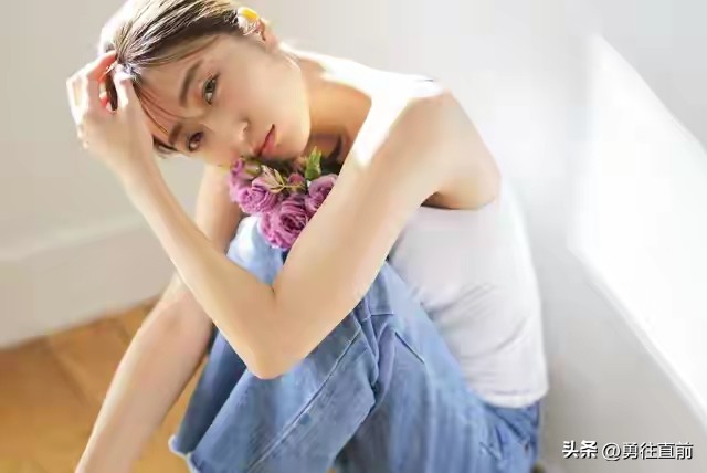 岁月温柔微笑_遇见你很幸福的句子_中年生活感悟