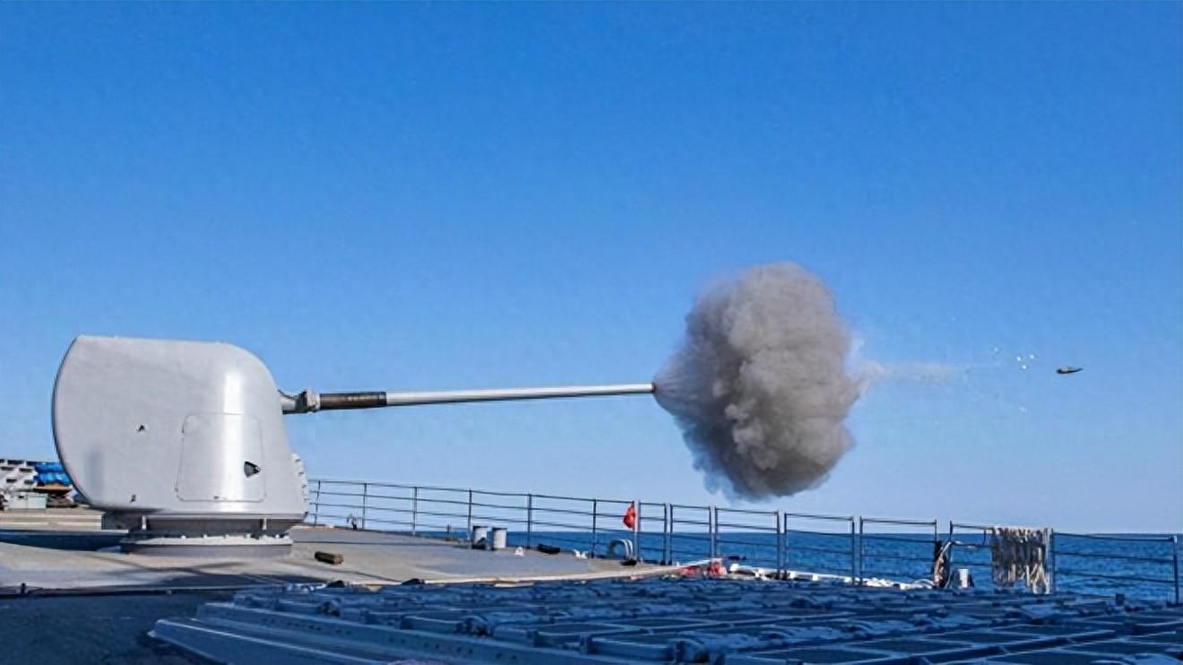 pg下载渠道 中国超级黑科技：电磁炮让敌人闻风丧胆，拥有属于自己的神兵利器