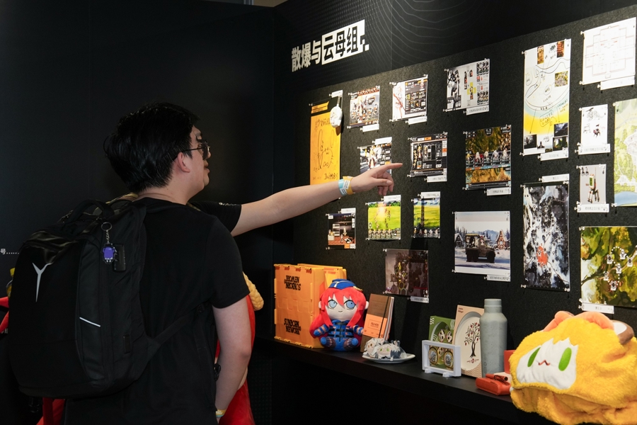 二次元游戏专题_少女前线九周年纪念展_二次元战术游戏展览