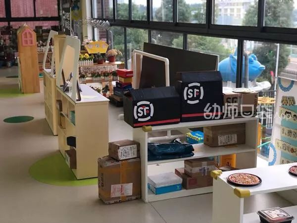 小班游戏专题小结_幼儿园角色游戏主题_小班角色游戏创意