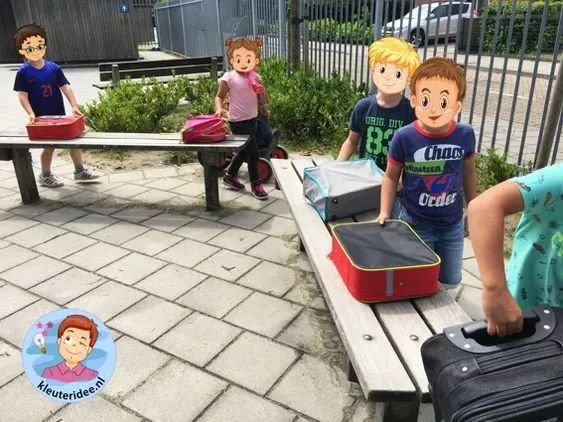 小班角色游戏创意_幼儿园角色游戏主题_小班游戏专题小结