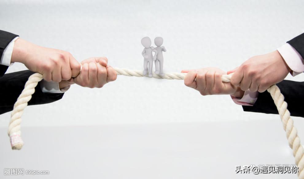 协作博弈：教你如何使用博弈策略，解决春节夫妻双方去谁家过年？