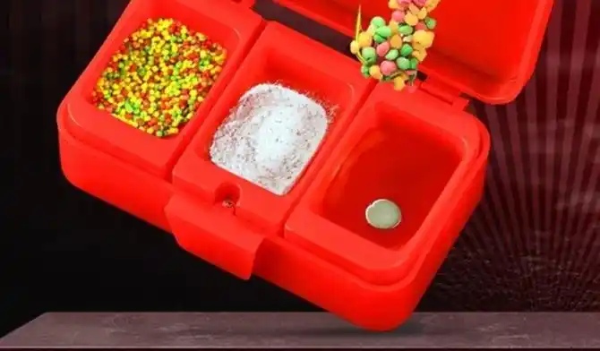 传统钓红虫搭摇三摇_用红虫钓鱼怎么调漂_红虫搭配摇三摇避杂鱼技巧