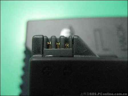 PSP真假电池辨别