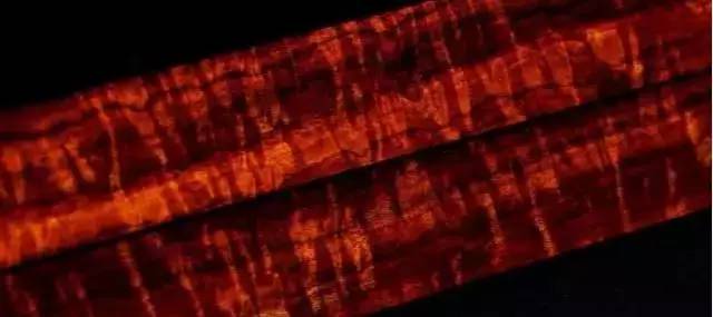 小叶紫檀名词解释_金丝楠老料横切面图片_牛毛纹棕眼金星金丝