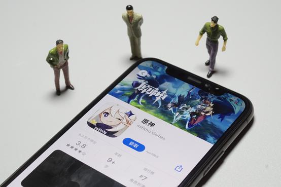 《英雄联盟手游》难医腾讯游戏的爆款焦虑