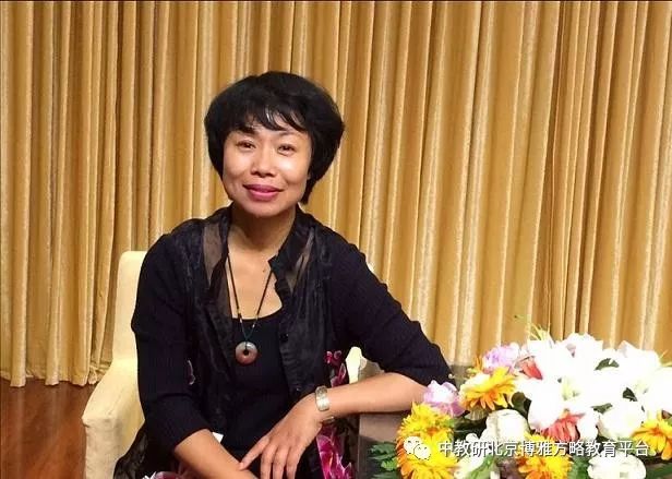 大班民间游戏专题_大班民间游戏教案100篇_大班专题民间游戏教案