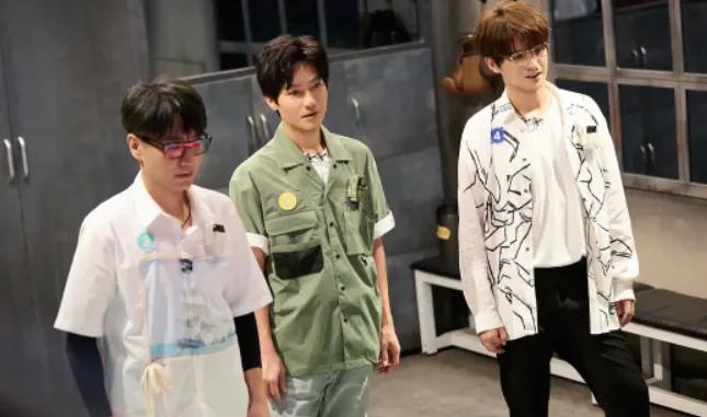 《密逃6》嘉宾互动_开心密室 大张伟_密室逃脱6机关设计