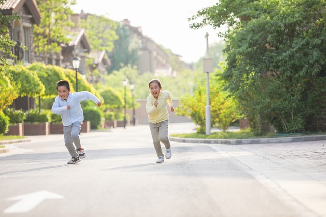 中年兄弟姐妹相处之道_兄弟姐妹关系修复_不和别人人情往来