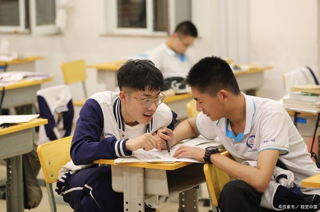 水分子结构与性质_空气成分与性质_物理化学在生活应用