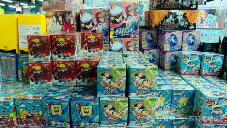 “小马宝莉”爆火!一张卡片卖10万元以上天价? 小学生为集卡“氪金”