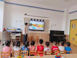 大班民间游戏专题_拾忆快乐美好童年_传承民间体育游戏